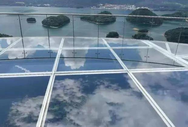 点击放大