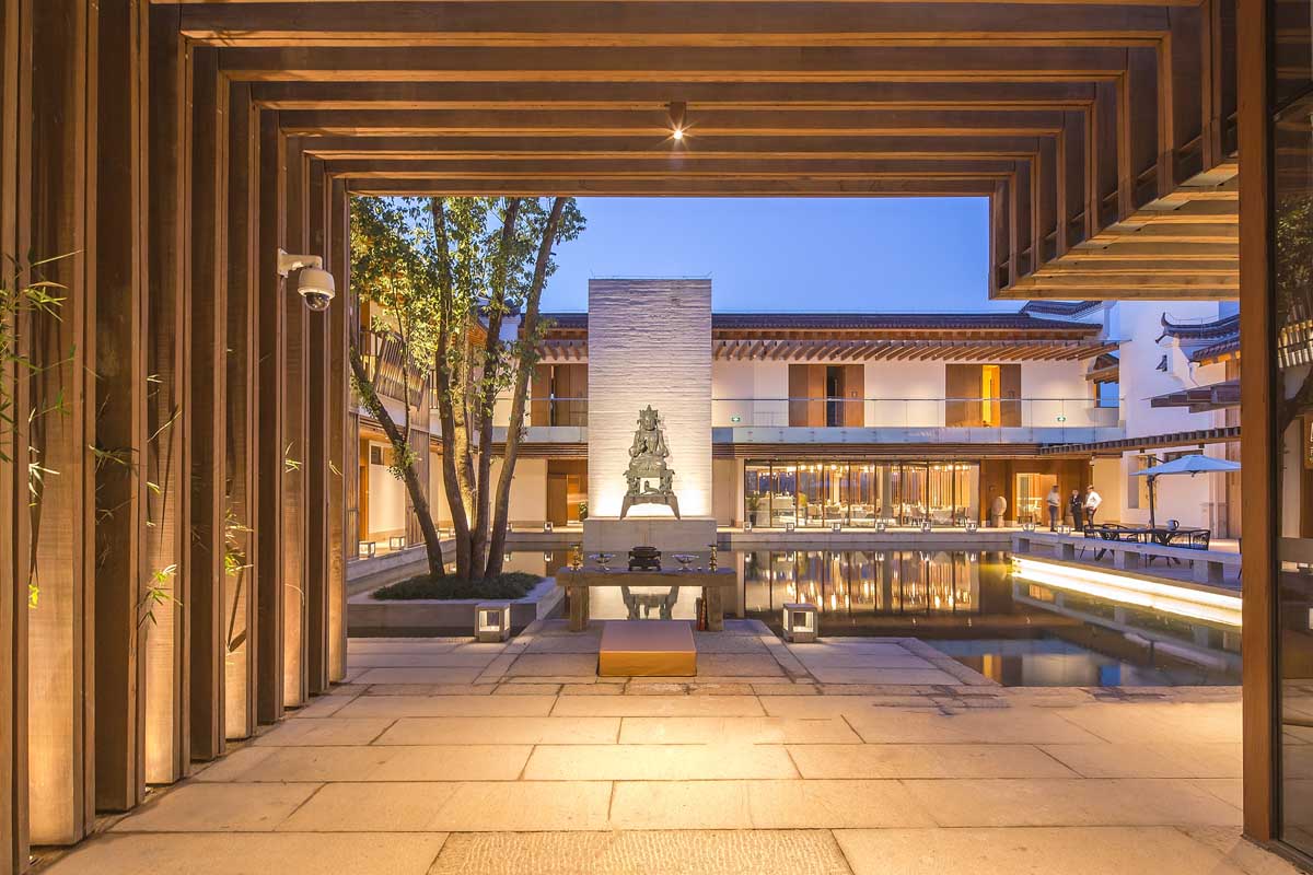 2间九华秘境德懋堂!禅修n项娱乐